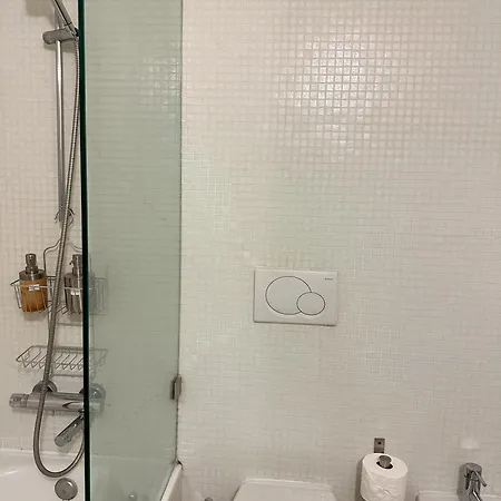 S. Bento W/ Garage Apartment Lisbon