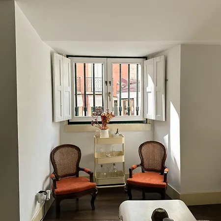 Daire S. Bento W/ Garage *